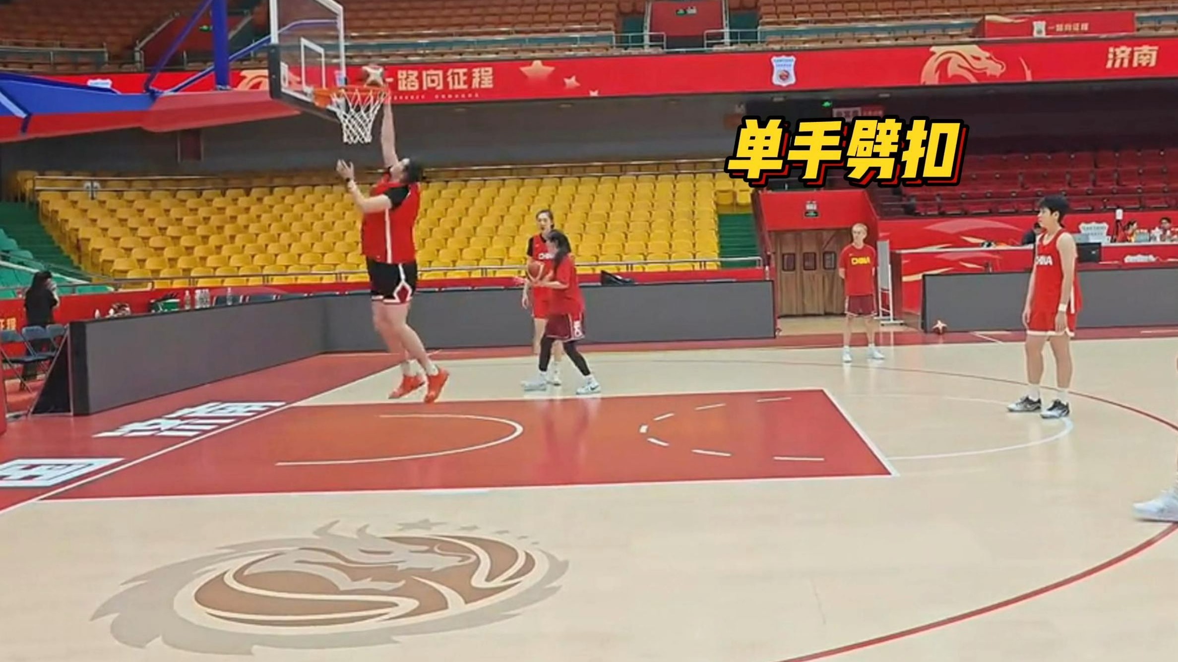 ANBO体育官方-包含无解！张子宇10分钟砍12分“双塔”组合轮番制霸内线的词条